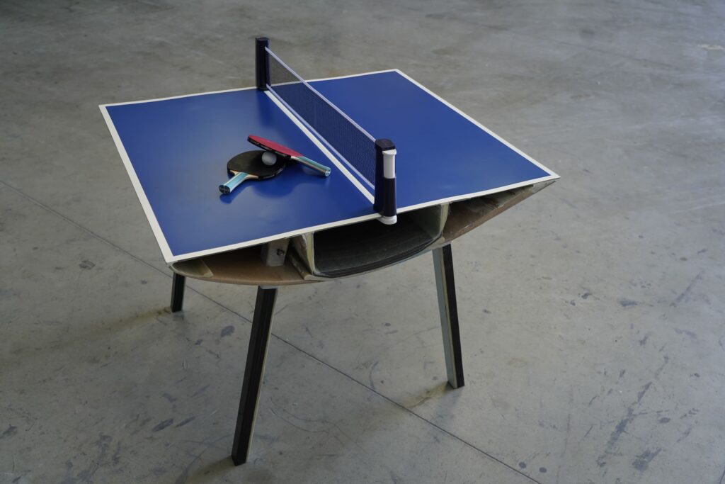 Jardinières / Table Ping / Banc